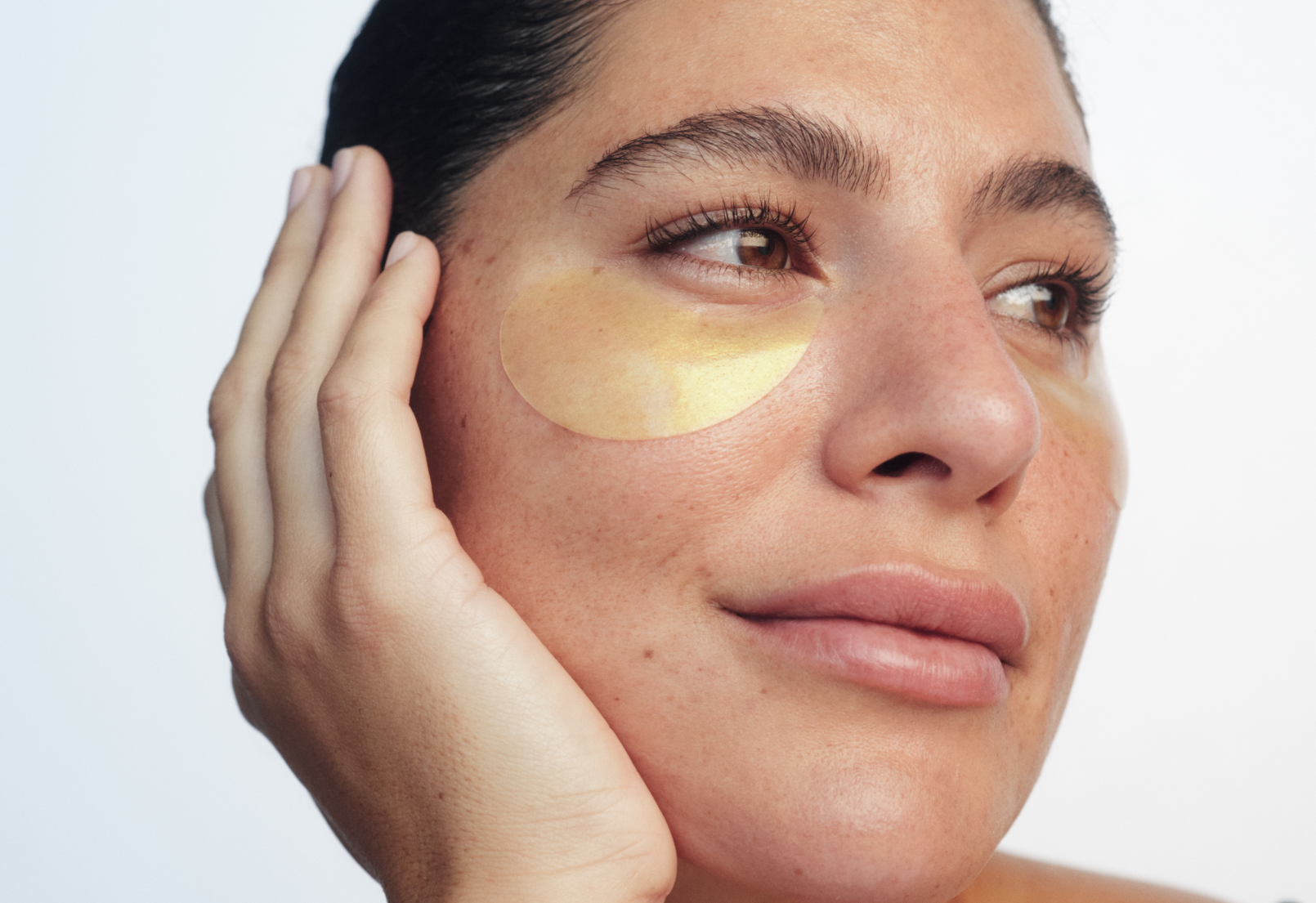 Meet Our Ultra B² Hydrating Eye Mask